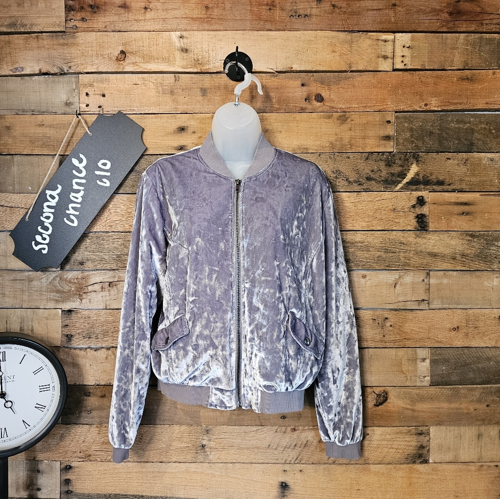 Cloud Chaser womens or teens crushed Gray velvet jacket Size L